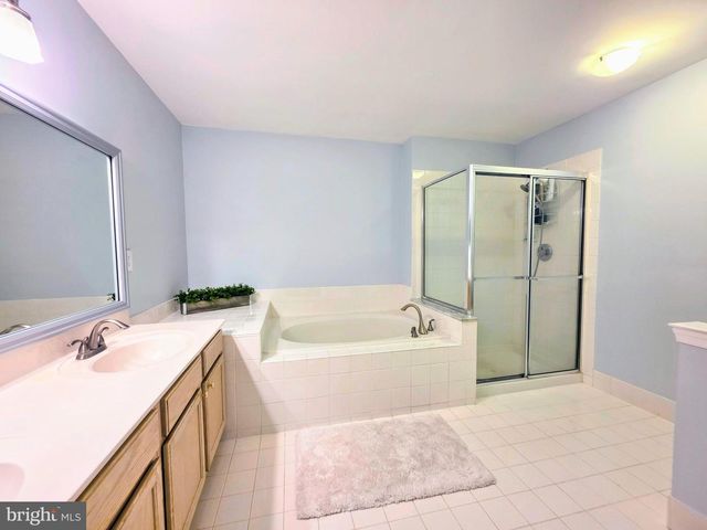 106 BRANDYWINE RD, Malvern, PA 19355