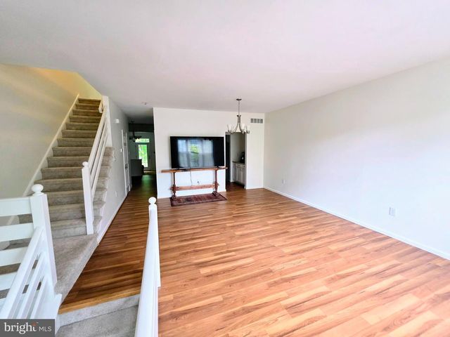 106 BRANDYWINE RD, Malvern, PA 19355