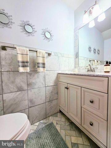 106 BRANDYWINE RD, Malvern, PA 19355