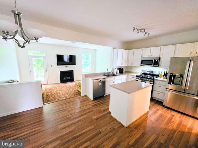 106 BRANDYWINE RD, Malvern, PA 19355