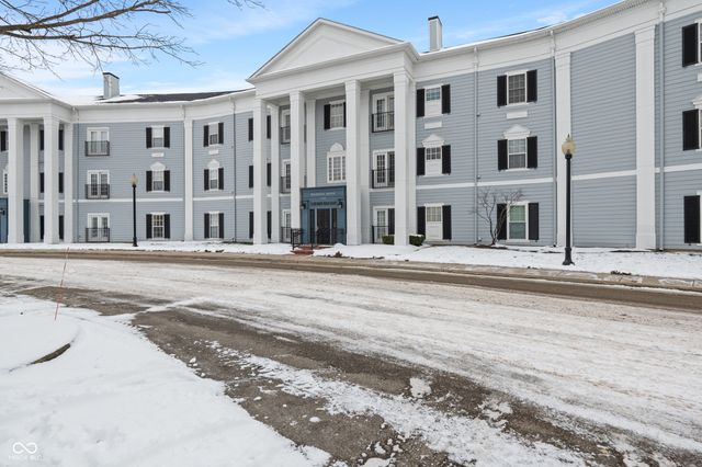 12926 University Crescent 3A, Carmel, IN 46032