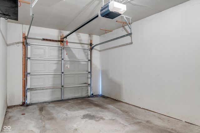 12926 University Crescent 3A, Carmel, IN 46032