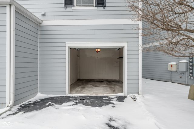 12926 University Crescent 3A, Carmel, IN 46032