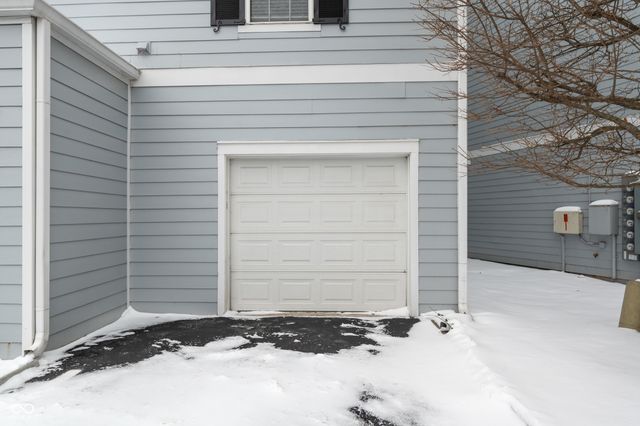 12926 University Crescent 3A, Carmel, IN 46032