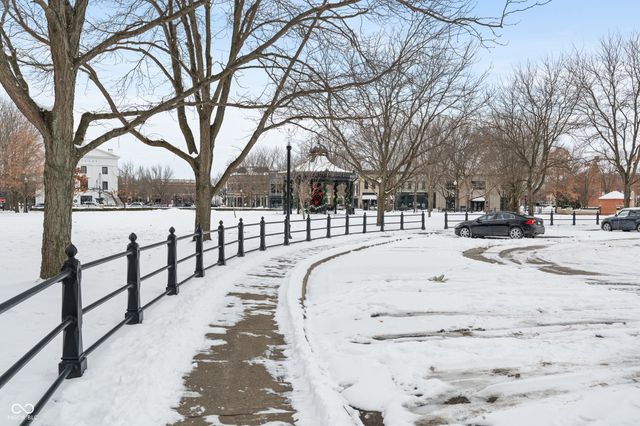 12926 University Crescent 3A, Carmel, IN 46032