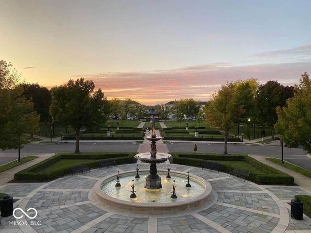 12926 University Crescent 3A, Carmel, IN 46032