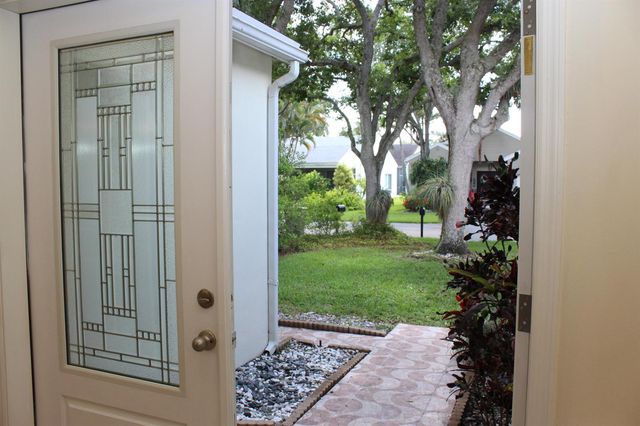 7705 Forest Green Lane, Boynton Beach, FL 33436