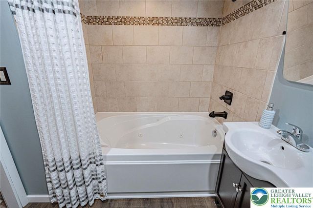 719 Main Street, Tatamy Boro, PA 18085