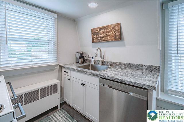 719 Main Street, Tatamy Boro, PA 18085