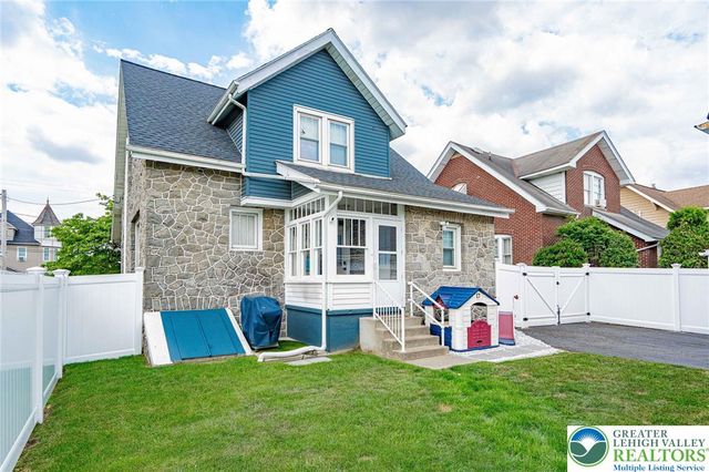 719 Main Street, Tatamy Boro, PA 18085