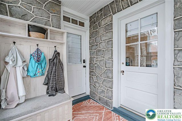 719 Main Street, Tatamy Boro, PA 18085