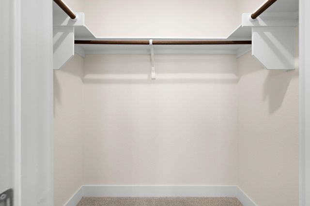 6209 Dumfries LN, Austin, TX 78744