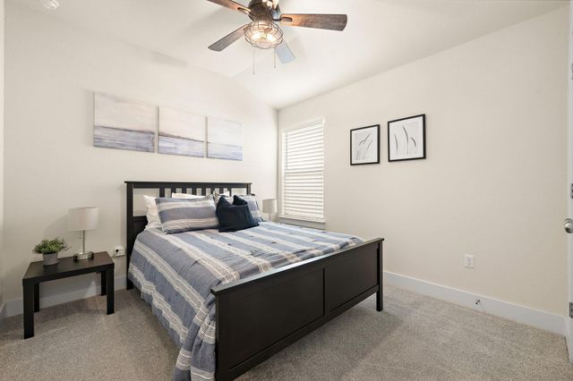 6209 Dumfries LN, Austin, TX 78744