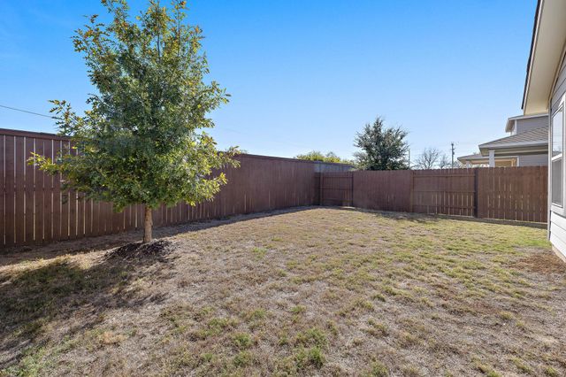 6209 Dumfries LN, Austin, TX 78744