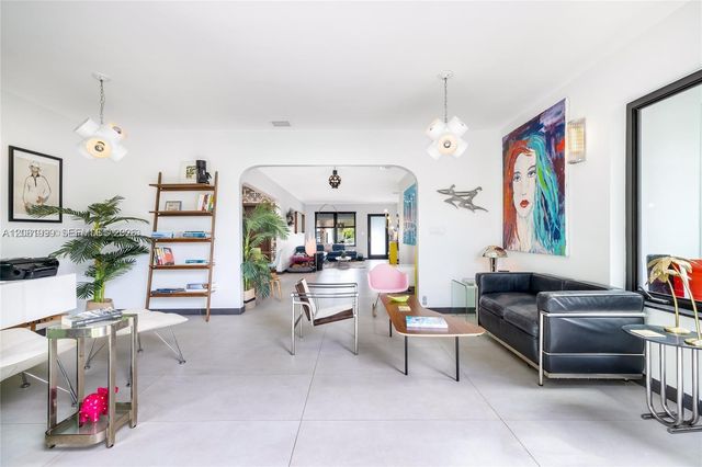 8818 Carlyle Avenue, Surfside, FL 33154