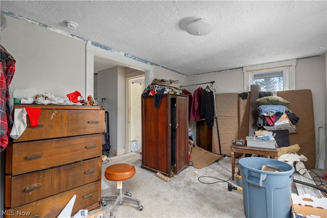 208 Glenwood Street, Elyria, OH 44035