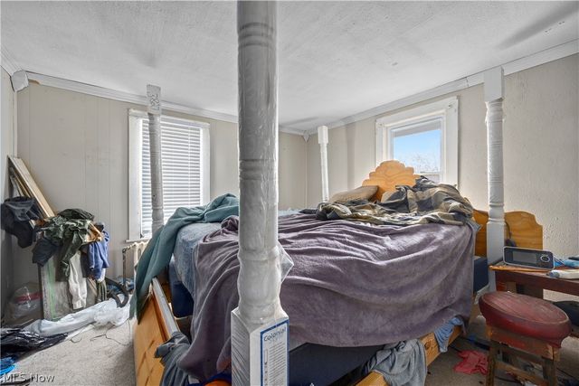 208 Glenwood Street, Elyria, OH 44035