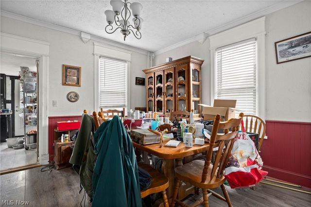 208 Glenwood Street, Elyria, OH 44035