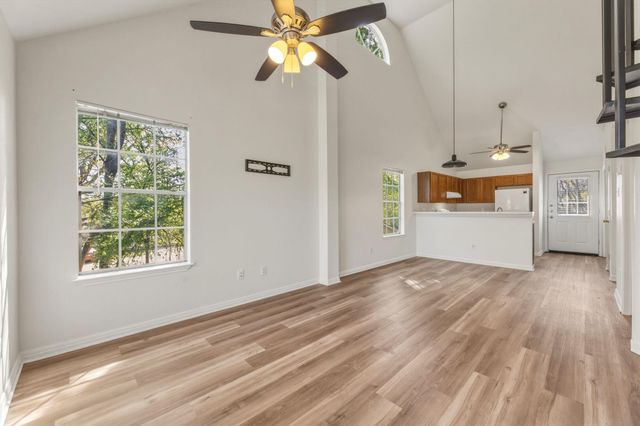 2908 Whisper Oaks LN C, Georgetown, TX 78628