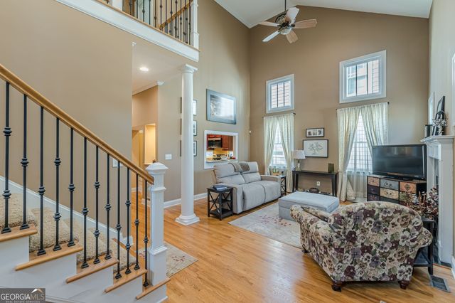 905 Custer Street, Hapeville, GA 30354