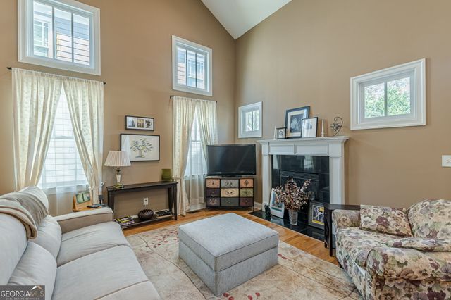 905 Custer Street, Hapeville, GA 30354