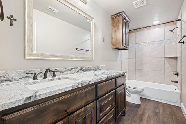 2116 Christine Drive, Granbury, TX 76048