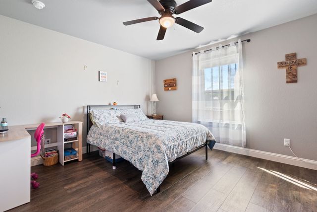 2116 Christine Drive, Granbury, TX 76048
