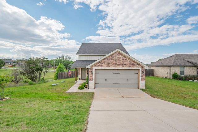 2116 Christine Drive, Granbury, TX 76048