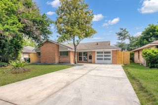 1703 Ansbury Drive, Houston, TX 77018