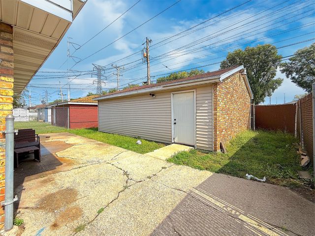 4039 Torrence Avenue, Hammond, IN 46327
