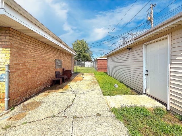 4039 Torrence Avenue, Hammond, IN 46327