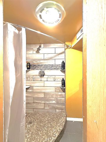 4039 Torrence Avenue, Hammond, IN 46327
