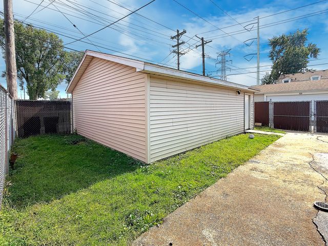 4039 Torrence Avenue, Hammond, IN 46327