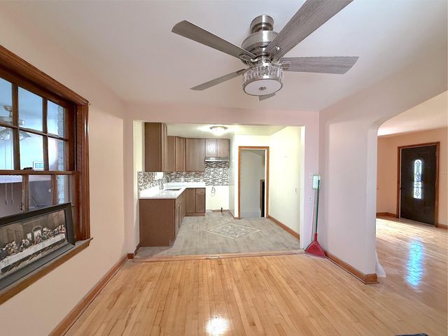4039 Torrence Avenue, Hammond, IN 46327