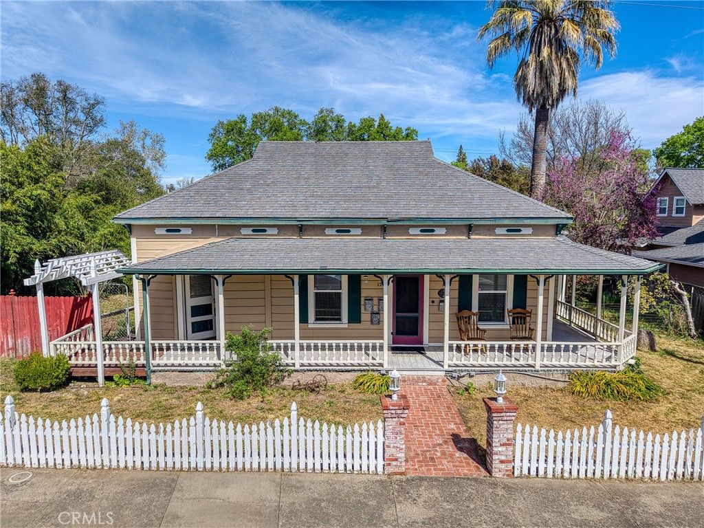 Image 1 of property listing at 150 Clearlake, Lakeport, CA 95453