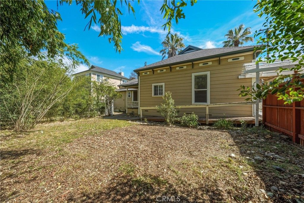 Image 14 of property listing at 150 Clearlake, Lakeport, CA 95453