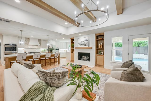 4517 Goodfellow Drive, Dallas, TX 75229