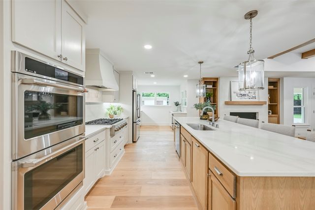 4517 Goodfellow Drive, Dallas, TX 75229