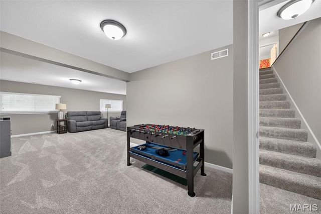 329 Gullane Drive, St Charles, MO 63301