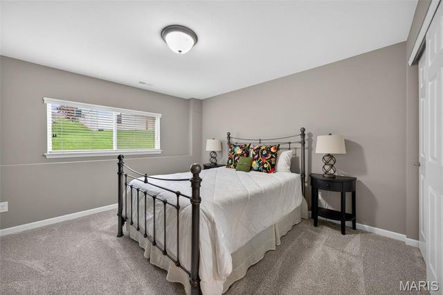 329 Gullane Drive, St Charles, MO 63301