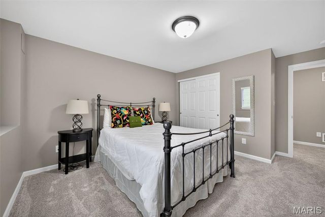 329 Gullane Drive, St Charles, MO 63301