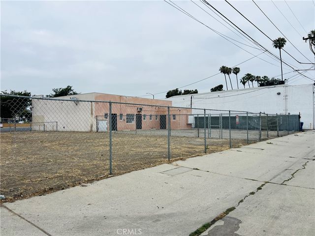 6184 Atlantic Ave, Long Beach, CA 90805