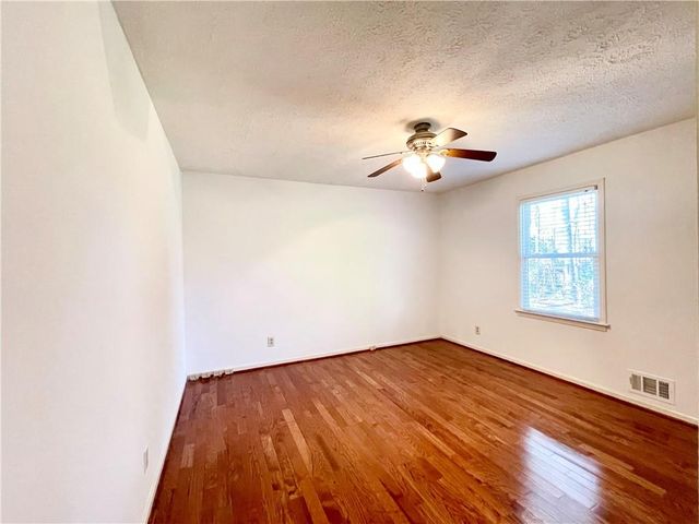 2395 Brownstone Court, Marietta, GA 30062