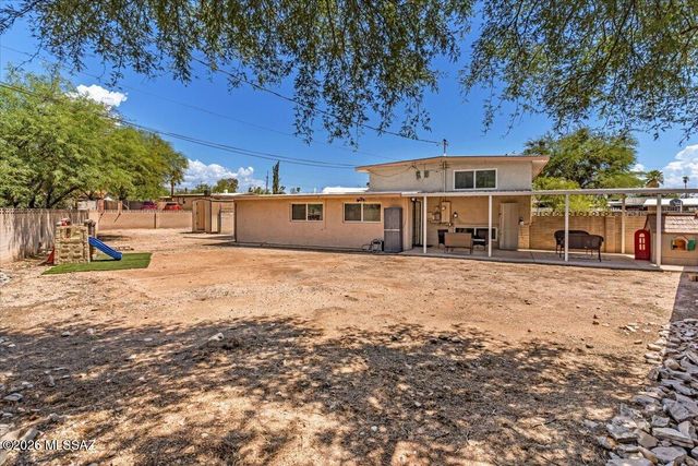 8031 E 17th Place, Tucson, AZ 85710