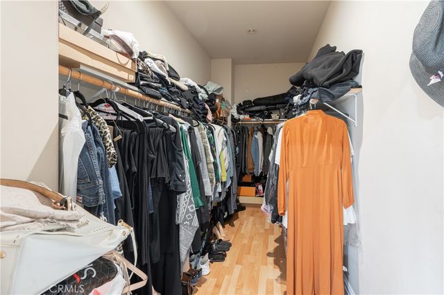 6973 Varna Avenue, Van Nuys, CA 91405