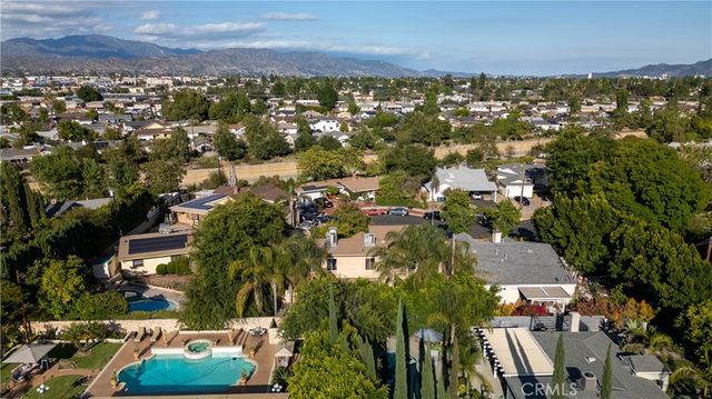 6973 Varna Avenue, Van Nuys, CA 91405