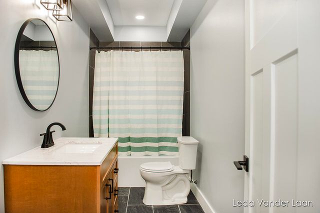 7385 14 Mile Road NE, Rockford, MI 49341