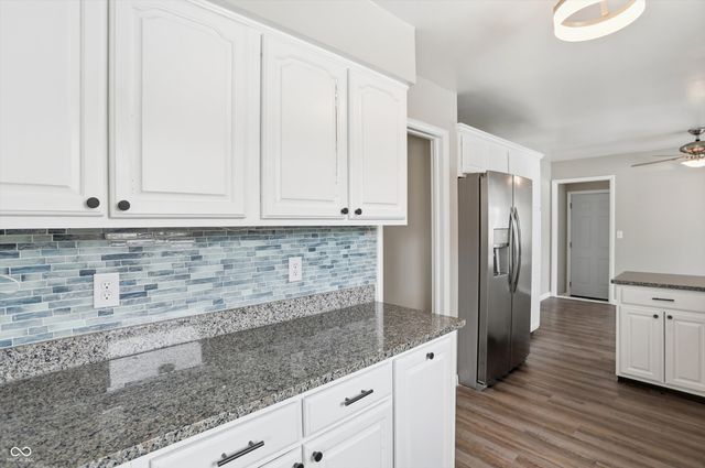 6434 Maple Manor, Brownsburg, IN 46112