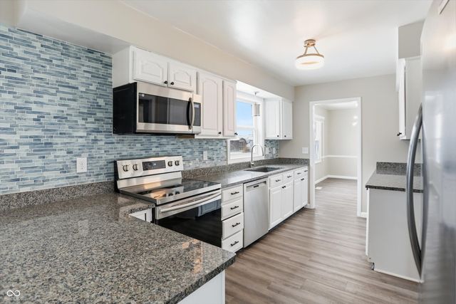 6434 Maple Manor, Brownsburg, IN 46112