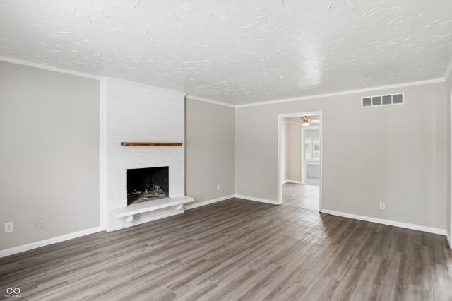 6434 Maple Manor, Brownsburg, IN 46112